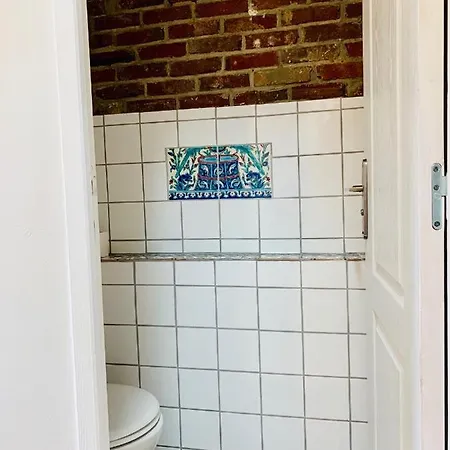 Eco Studios Mezzanine Wifi Piscine Stationnement Gratuit Terrasse Dans Jardin Rouen Exterior photo